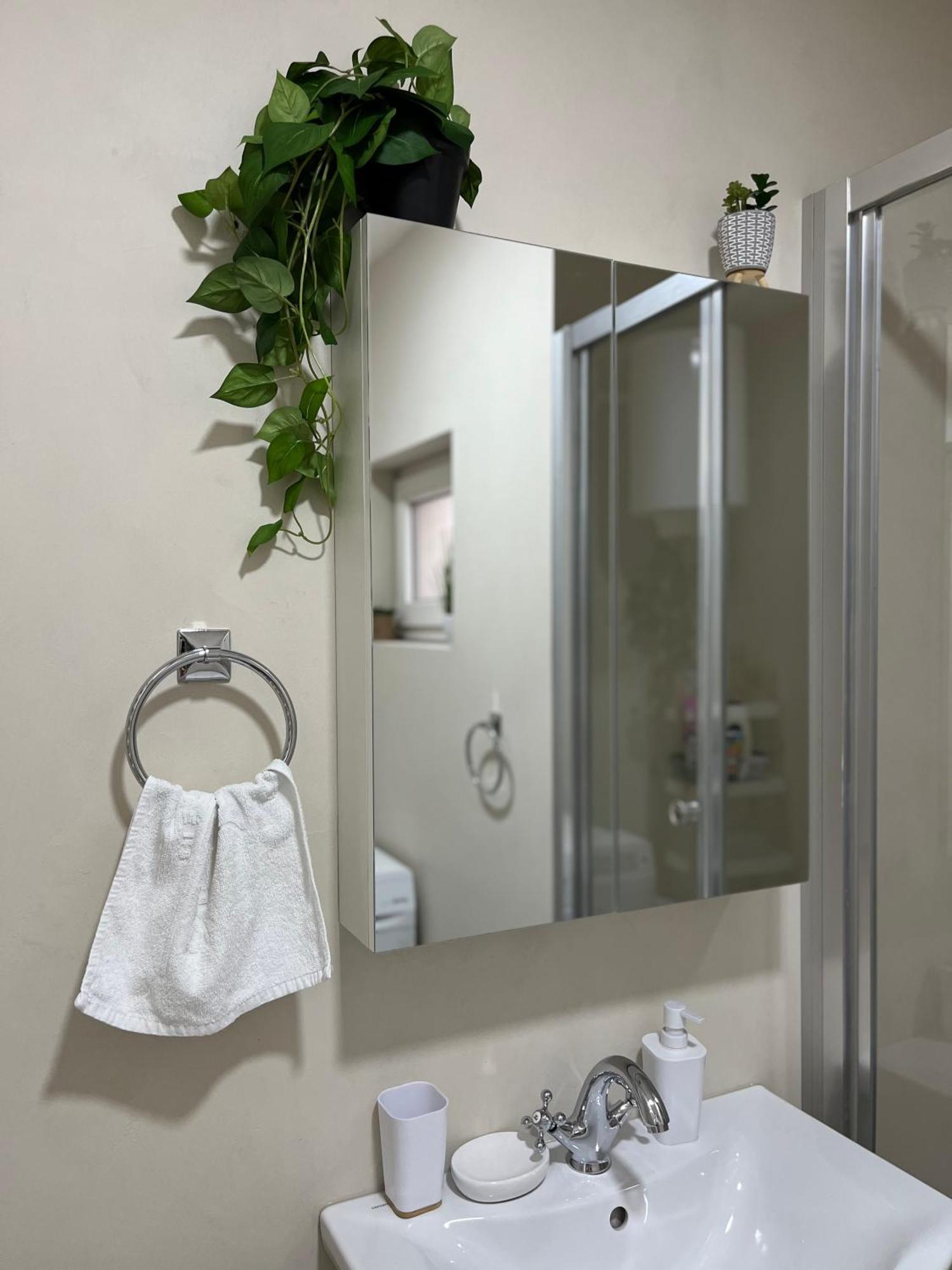 Apartment Vera With Free Garage Нови-Сад Экстерьер фото